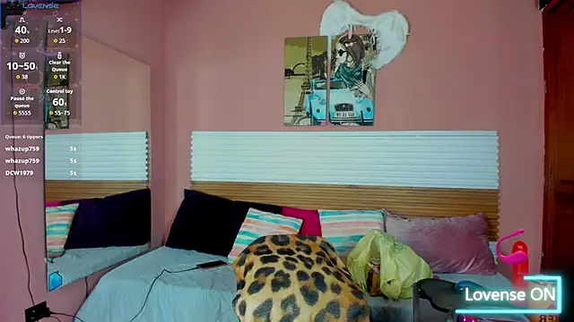 Snapshot of Tiffannydoll99 chatting on January 8, 1:52 am Tiffannydoll99 online show from January 8, 1:52 am