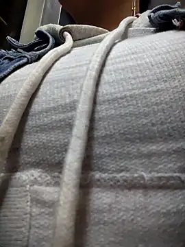 shannon kinne  online show from December 20, 3:02 am