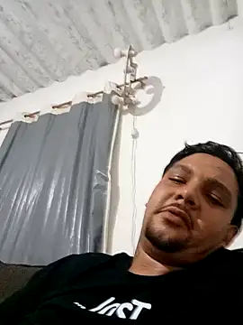 Snapshot of loni171 chatting on November 4, 1:38 am loni171 online show from November 4, 1:38 am