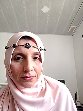 Aafsha  online show from December 17, 8:04 pm