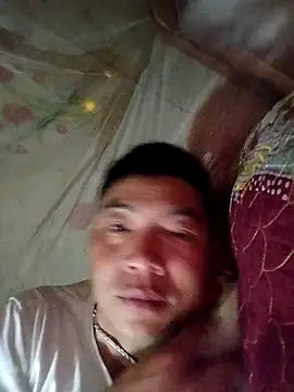 Snapshot of -CHOI-83 chatting on October 7, 12:35 pm -CHOI-83 online show from October 7, 12:35 pm