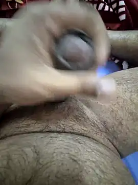 Snapshot of KL47THRISSUR chatting on October 15, 4:18 pm KL47THRISSUR online show from October 15, 4:18 pm