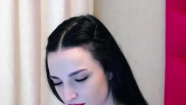Snapshot of KimmySprinkles chatting on October 3, 9:34 pm KimmySprinkles online show from October 3, 9:34 pm