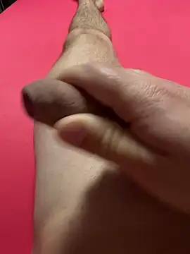 Snapshot of GiNo_93 chatting on December 17, 4:51 am GiNo 93 online show from December 17, 4:51 am