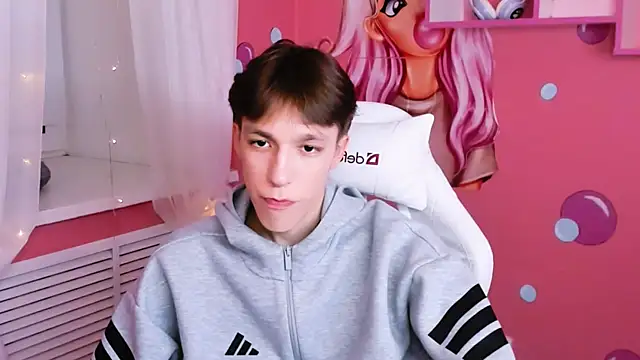 MarkBranston online show from October 24, 3:41 pm