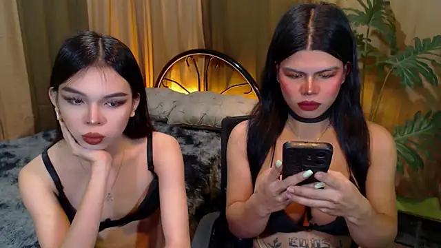 Snapshot of TWINKTRANSSHANEL chatting on October 18, 10:16 am TWINKTRANSSHANEL online show from October 18, 10:16 am