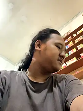 latexidn online show from January 6, 4:54 pm