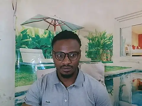 Snapshot of EbonyTiger69 chatting on October 17, 7:55 am EbonyTiger69 online show from October 17, 7:55 am