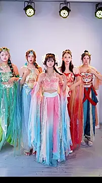 Snapshot of HuangGuan-888 chatting on October 4, 4:27 pm HuangGuan-888 online show from October 4, 4:27 pm