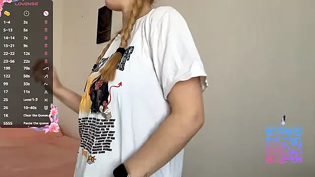 GilySuper online show from February 19, 11:17 am