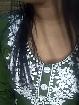 Snapshot of Sexy_kaveri1 chatting on October 4, 1:42 pm Sexy kaveri1 online show from October 4, 1:42 pm