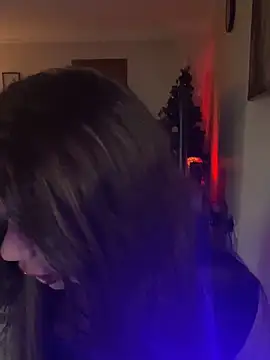 Snapshot of LyraEva chatting on February 10, 2:26 am LyraEva online show from February 10, 2:26 am