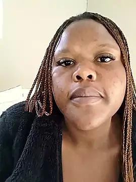 Snapshot of BigBootyBitch96 chatting on October 4, 11:52 am BigBootyBitch96 online show from October 4, 11:52 am