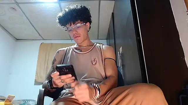 imsammytop online show from April 1, 9:32 am