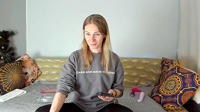 Amalia Mio online show from January 12, 8:19 am