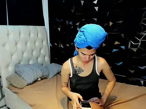 Snapshot of Yourdreamgoddess chatting on May 11, 5:10 pm Yourdreamgoddess online show from May 11, 5:10 pm