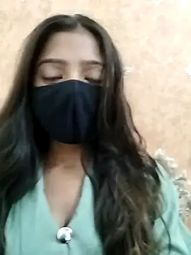 Snapshot of -Aarohi__ chatting on October 4, 6:11 am -Aarohi online show from October 4, 6:11 am