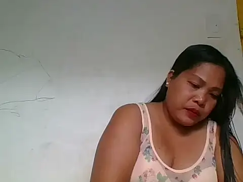 shyhotpinay 32 online show from July 19, 5:22 am