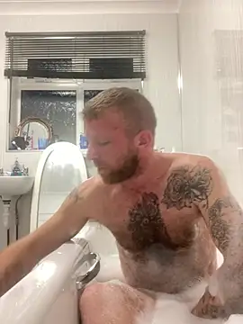 Snapshot of MrandMrsG25xx chatting on March 2, 6:15 pm MrandMrsG25xx online show from March 2, 6:15 pm