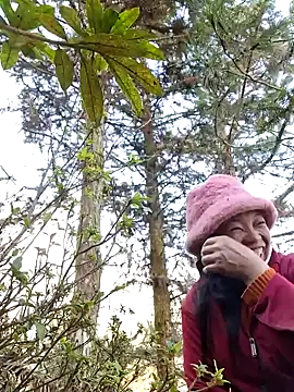 miomio-12 online show from December 19, 1:12 am