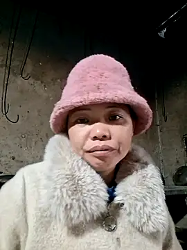 miomio-12 online show from February 2, 2:32 am