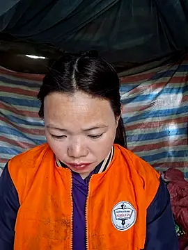 miomio-12 online show from March 17, 1:32 am