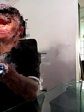 Snapshot of EithanFuckboys chatting on October 28, 1:36 pm EithanFuckboys online show from October 28, 1:36 pm