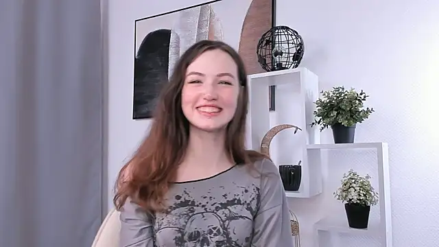 Snapshot of NettieHeinrichs chatting on October 5, 2:15 pm NettieHeinrichs online show from October 5, 2:15 pm