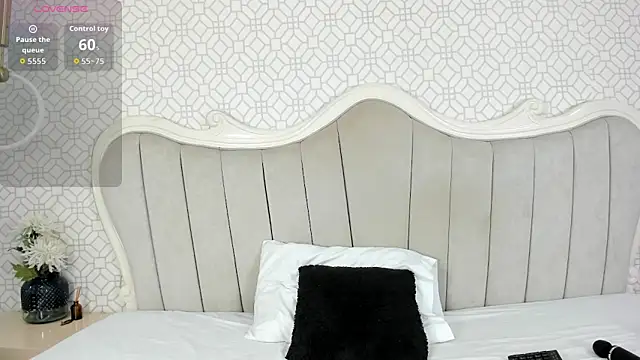 MarcelaCortes online show from March 31, 9:37 pm