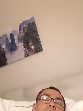 Alfred 00000 online show from April 11, 7:45 am