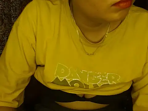 Snapshot of Kittibhabhi-9 chatting on October 9, 6:55 am Kittibhabhi-9 online show from October 9, 6:55 am