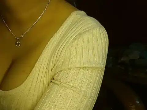 Snapshot of Kittibhabhi-9 chatting on November 22, 5:23 pm Kittibhabhi-9 online show from November 22, 5:23 pm