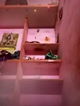 Eswar77 online show from October 25, 4:31 am