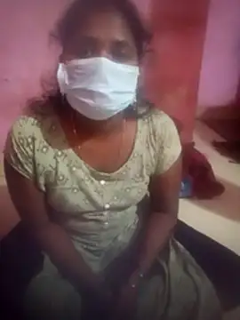 Eswar77 online show from November 3, 4:41 pm