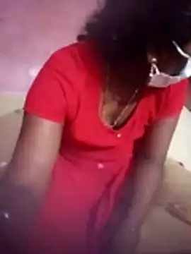 Eswar77 online show from November 14, 5:33 pm