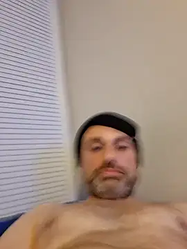 Snapshot of jfro553 chatting on November 26, 8:37 am jfro553 online show from November 26, 8:37 am