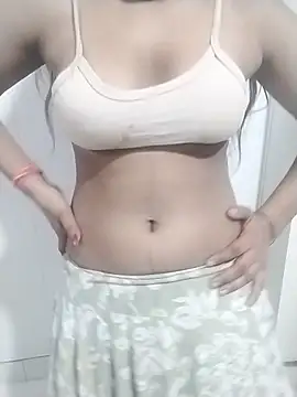 Snapshot of Surbhi_rani chatting on October 8, 4:43 am Surbhi rani online show from October 8, 4:43 am