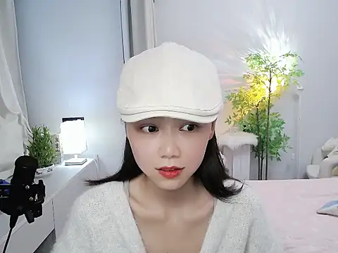 Snapshot of mili0923 chatting on October 5, 2:59 pm mili0923 online show from October 5, 2:59 pm