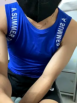 Boyshuaaa online show from October 31, 8:04 am