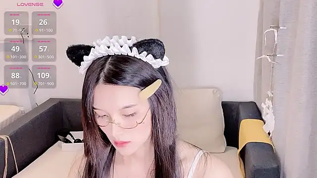 T-TeaR online show from November 1, 11:12 am