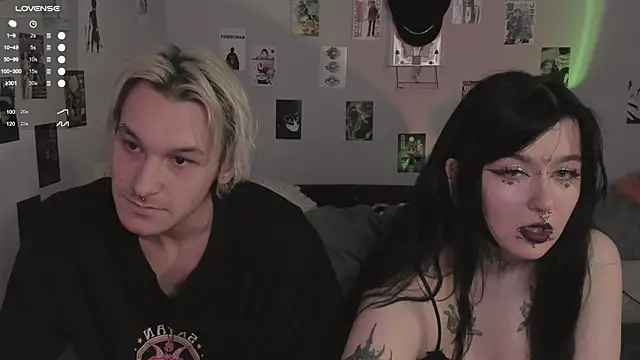 Snapshot of g4tito chatting on November 5, 7:08 am g4tito online show from November 5, 7:08 am