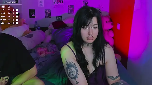 Snapshot of g4tito chatting on November 27, 7:32 am g4tito online show from November 27, 7:32 am