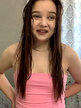 Snapshot of DanaDaily chatting on October 8, 12:47 pm DanaDaily online show from October 8, 12:47 pm