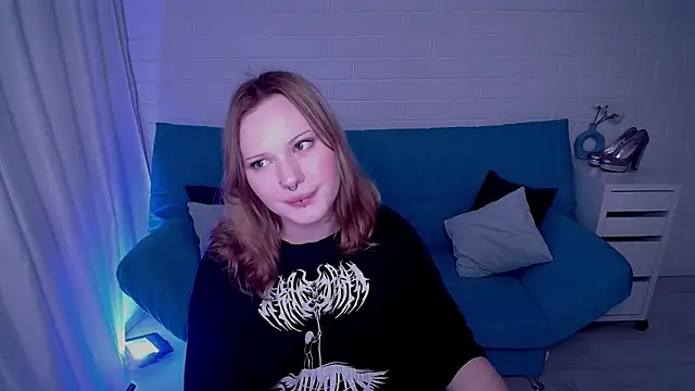 Snapshot of AuroraMour chatting on October 8, 5:10 pm AuroraMour online show from October 8, 5:10 pm
