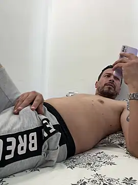 Snapshot of JX7NOVA chatting on March 12, 4:24 pm JX7NOVA online show from March 12, 4:24 pm