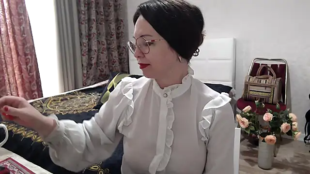 Arisa5000 online show from May 11, 9:37 am
