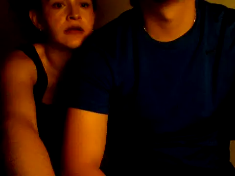 Snapshot of LatinFireCouple chatting on October 25, 3:03 am LatinFireCouple online show from October 25, 3:03 am