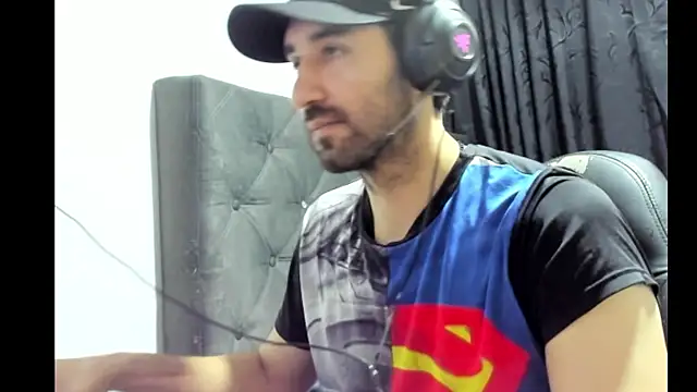 coolfriki online show from October 27, 3:21 am