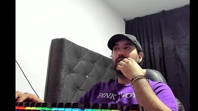 coolfriki online show from December 23, 4:21 am