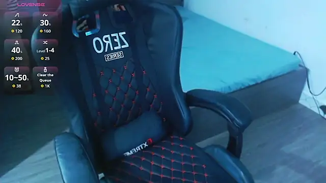 Snapshot of mystica-myst chatting on March 29, 1:44 pm mystica-myst online show from March 29, 1:44 pm